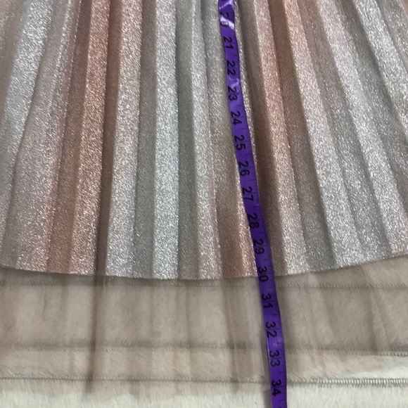 Pleated skirt - Picture 5 of 9